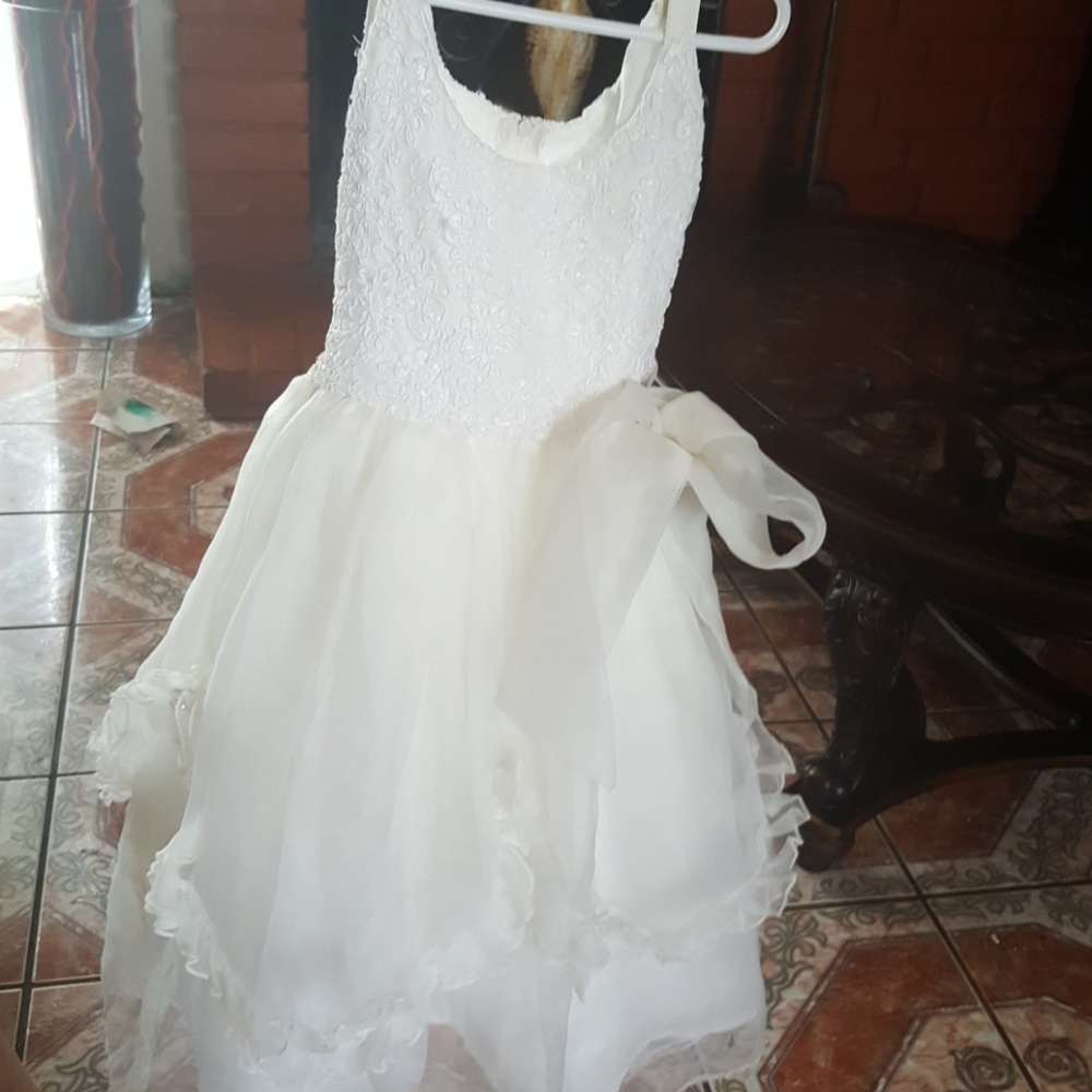 Girls dress
